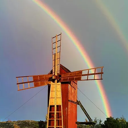 Feriehus Majoitu Saaressa Nauvon Ulkosaaristossa *