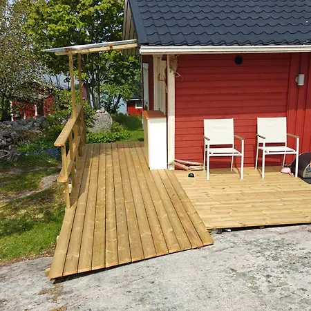 Majoitu Saaressa Nauvon Ulkosaaristossa