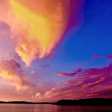 Majoitu Saaressa Nauvon Ulkosaaristossa *