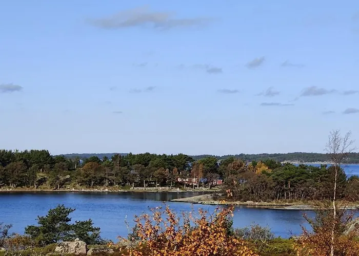 Majoitu Saaressa Nauvon Ulkosaaristossa *