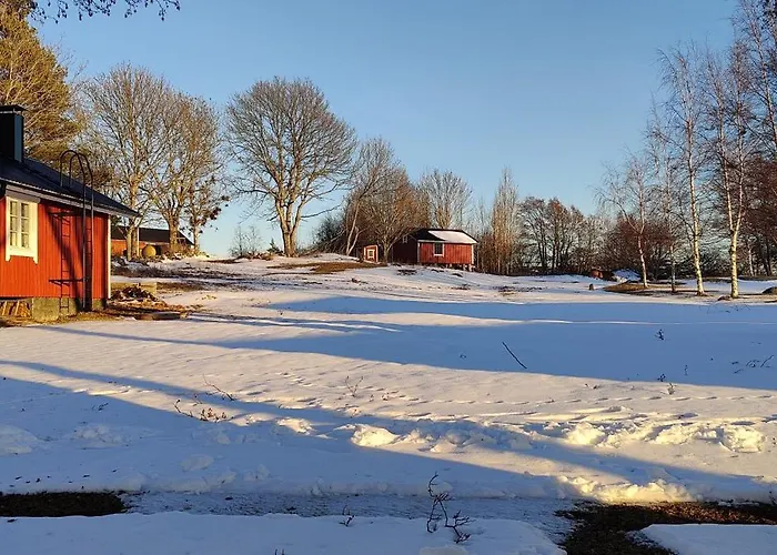 Majoitu Saaressa Nauvon Ulkosaaristossa * Noto