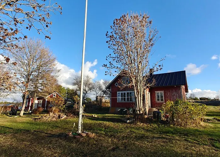 Majoitu Saaressa Nauvon Ulkosaaristossa Ferienhaus Noto